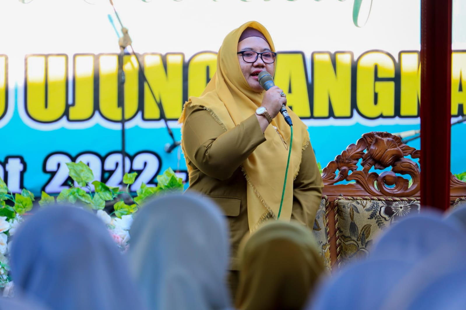 Saksikan Pelantikan PR Fatayat NU Ujungpangkah, Bu Min Berikan Pesan Pentingnya Fatayat Di Gresik